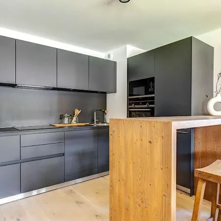 4-Room Apartment With Garden, Gym And Shared Spa Megeve Exterior photo